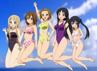 动漫美女泳装完整图,要全身的包括脚