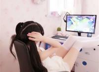 赛高酱白丝直播,这个动作暴露她身材秘密