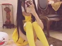 蔡萝莉秀大美腿,赛高酱cos血小板