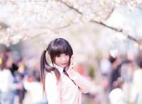 绝美萌妹cos浪漫樱花下的黑丝双马尾