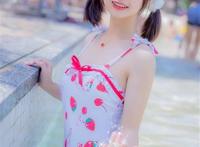 [次元少女]超可爱的泳装小妹妹(西米鹿kiko)