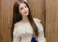 抖音女主播“ 宸荨樱桃 ” 视频2分31秒 抖音女主播“ 宸荨樱桃 ” 视频2分31秒