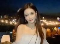 抖音女神之宸荨樱桃