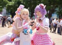 双胞胎姐妹花派蒙COS可爱又笨笨的感觉