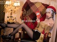  Cos—《碧蓝航线》贝尔法斯特 小姐姐cn：魔法咸鱼板板