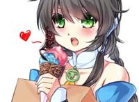 洛天依哼起了小曲,渐渐的睡着了,是那麽美的夜