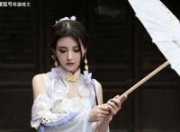 古阿扎COS扮演王者荣耀西施