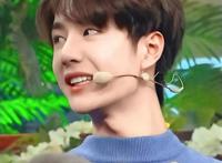 all王一博车系列腐漫文之博君一肖舞蹈室挺入