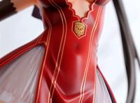 服の上から见えるお腹のプックリした感じが素晴らしい扦すね.