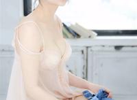 coserあまつ様:一组「脱」主题写真