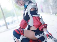 Cosplay福利/崩坏学园 卡莲 Cn：兔哥w