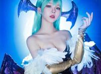 Cosplay福利/制服御姐Cosplay恶魔战士莫妮卡同人本子图片