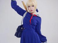 Cosplay福利/阿尔托利亚·潘德拉贡美女制服同人Cosplay写真图片