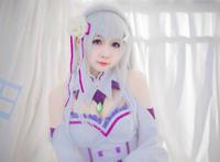 Cosplay福利/Re:从零开始的异世界生活 角色:艾米莉亚 Cn:松下优璃亚