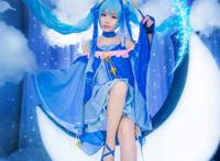 Cosplay福利/初音未来 角色:Miku Cn:蓝裳
