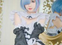 Cosplay福利/ACG福利本子二次元白丝萝莉Cos宅男女神蕾姆图片
