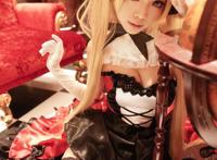Cosplay福利/ElyEE子双马尾女仆装Cos 妮莉丝黑丝福利