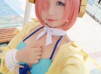Cosplay福利/二次元萌妹Cos弗兰肯斯塔泳装福利图片