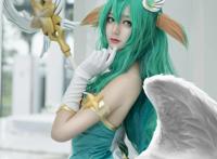 Cosplay福利/大奶美女cos英雄联盟众星之子索拉卡福利图片