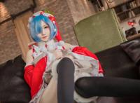 Cosplay福利/黑丝绝对领域圣诞少女 re:从零开始的异世界生活 雷姆COSPLAY美图欣赏 cn:-面瘫少女亓煜君