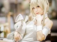 Cosplay福利/萝莉女仆水着蕾姆csoplay福利 少女裸足控福利图片