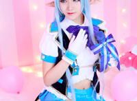 Cosplay福利/刀剑神域偶像歌姬亚丝娜萝莉白丝cosplay图片
