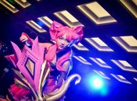 Cosplay福利/王者女英雄Cosplay泳装孙尚香蔷薇恋人图片