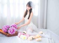 Cosplay福利/清纯美女白丝美腿蕾丝内衣美乳诱惑小雅妃子cos福利