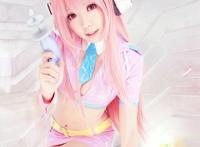 Cosplay福利/大胸妹白丝美腿COS索尼子宇宙警察福利
