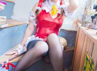 Cosplay福利/黑丝美女 东方Project 博丽灵梦cosplay本子番号