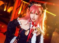 Cosplay福利/吸血鬼女王克鲁鲁·采佩西COS