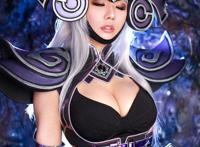 Cosplay福利/Tasha《英雄联盟》暗黑元首性感Cos