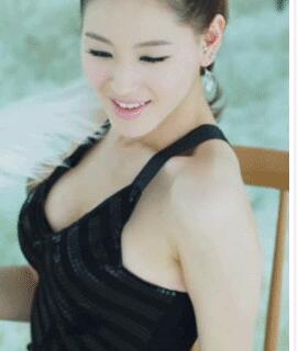 男主女主在更衣室做