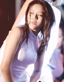 扶着巨物往下坐小说