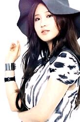 小学女生的奶奶图片