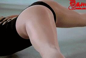 被强制捏屁股动态图