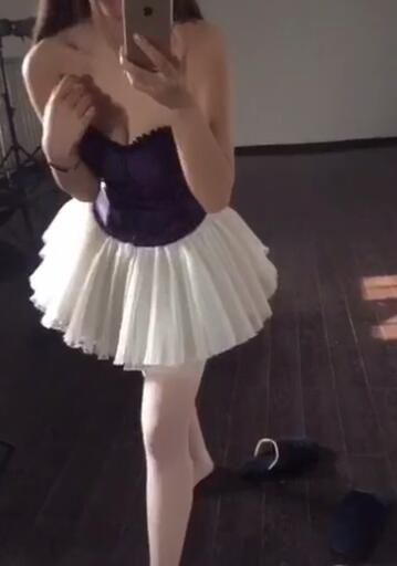 束胸美女白嫩自拍 束胸美女白嫩自拍