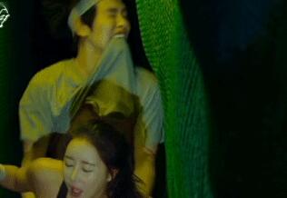 蓝衣电车女动态图 蓝衣电车女 mp4