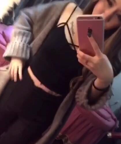 外围模特销魂美胸