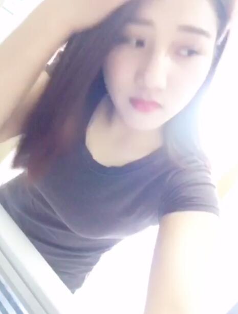 元气少女清新甜美