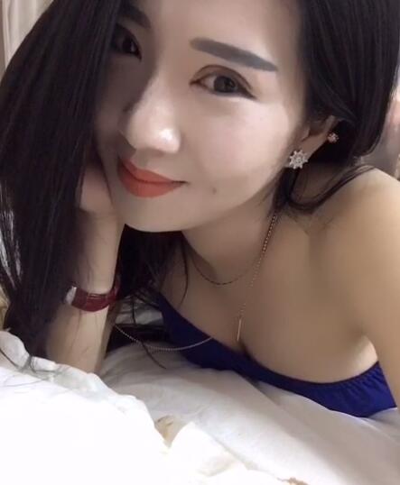 精致美女性感华丽私房
