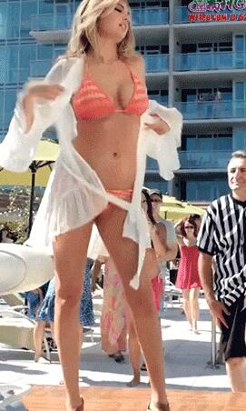 允许卖肉的直播平台 女主播张琪格地震gif