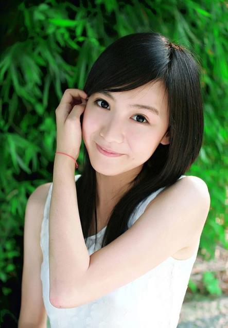 日本美女图片无遮，一丝不要18岁美女图片极品大全1色