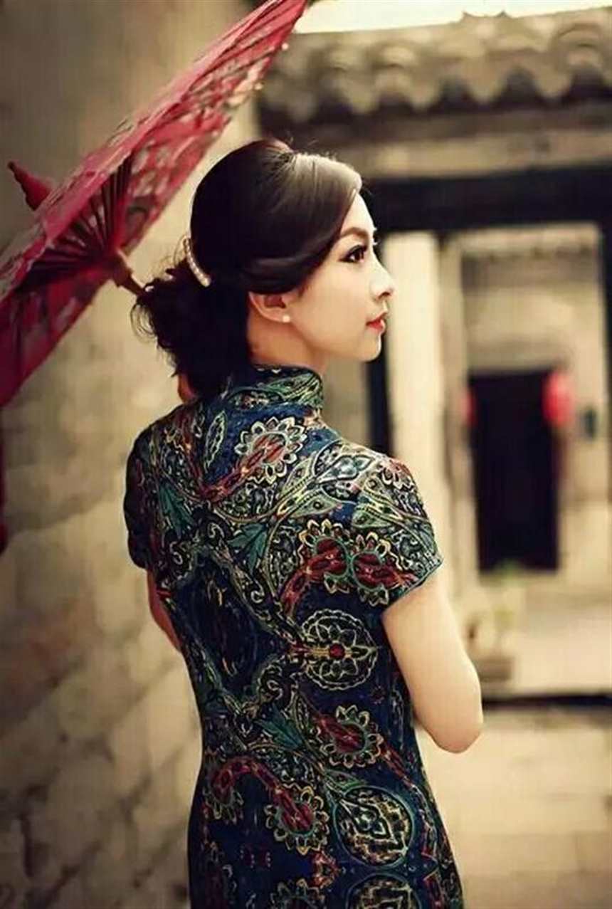 海南旗袍摄影美篇(4)(点击浏览下一张趣图)