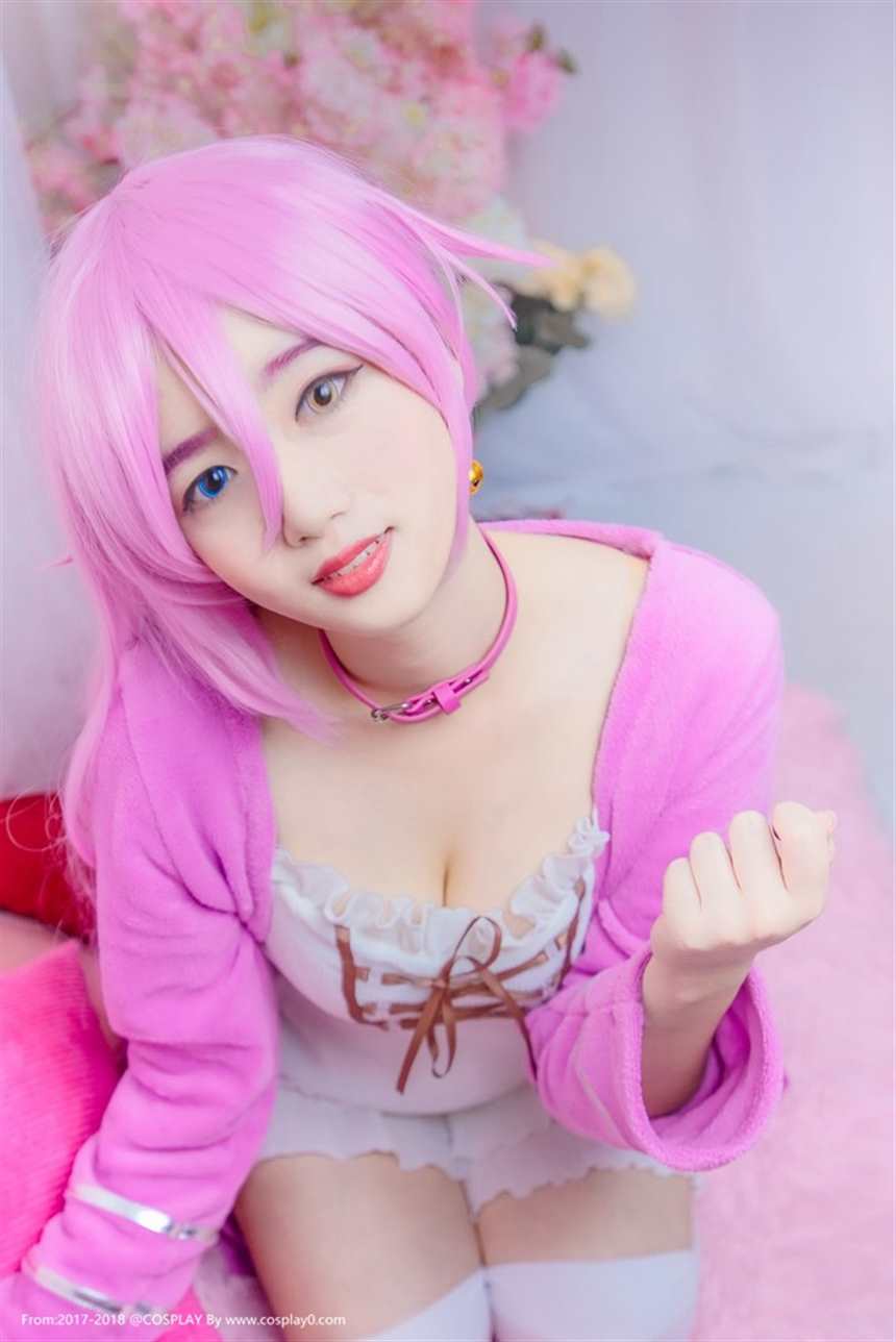 [cosplay]童颜巨乳萝莉neko猫雨乃雅日白丝足控诱惑cosplay福利(点击浏览下一张趣图)