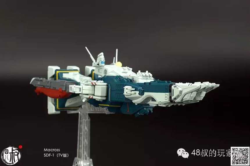 超时空要塞Δ《太空堡垒》2部动画片的相同和不同之处