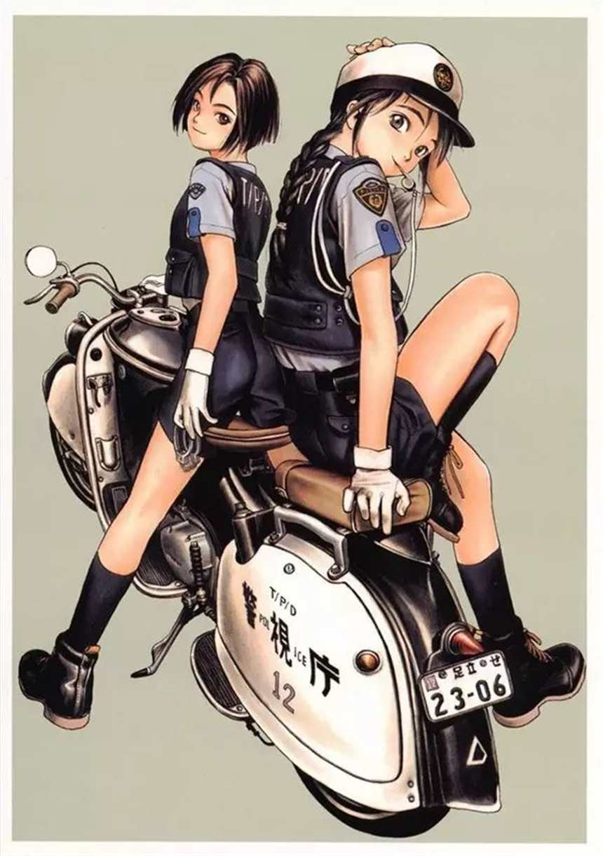 短发美少女和苦涩的中年男子 村田莲尔