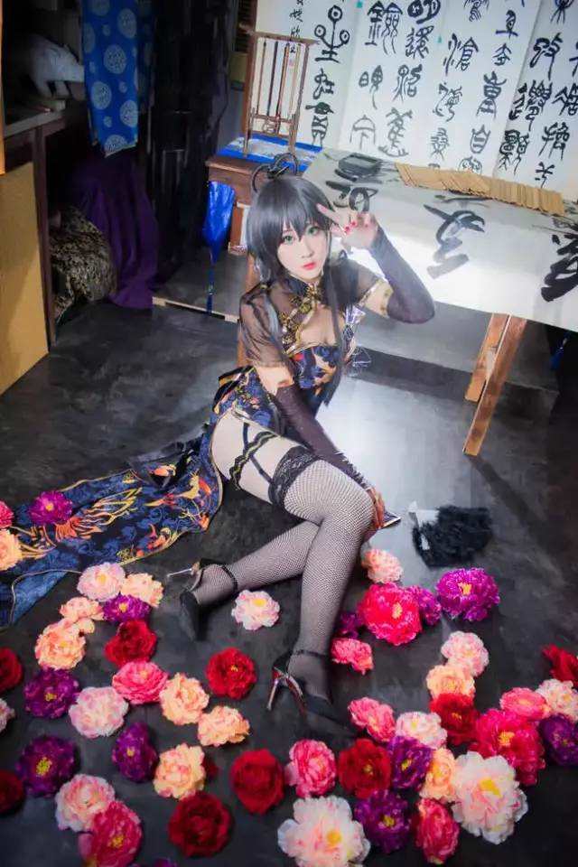 cosplay初音未来 cn: 遥野蝶间，巡音流歌 cn: 芥川Aku，洛天依 cn: 若淽