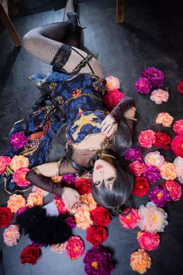 cosplay初音未来 cn: 遥野蝶间，巡音流歌 cn: 芥川Aku，洛天依 cn: 若淽