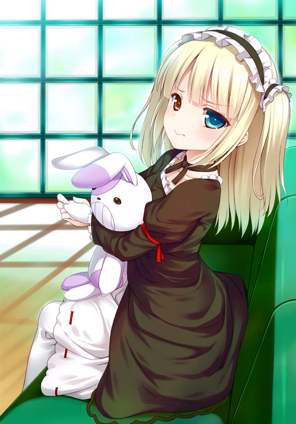 羽濑川小鸠妹妹设定,又是哥德萝莉,而且还乖巧可爱